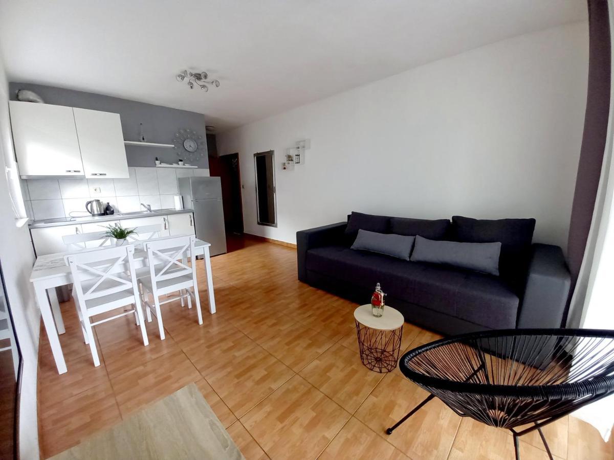 Apartments Marusic マカルスカ エクステリア 写真