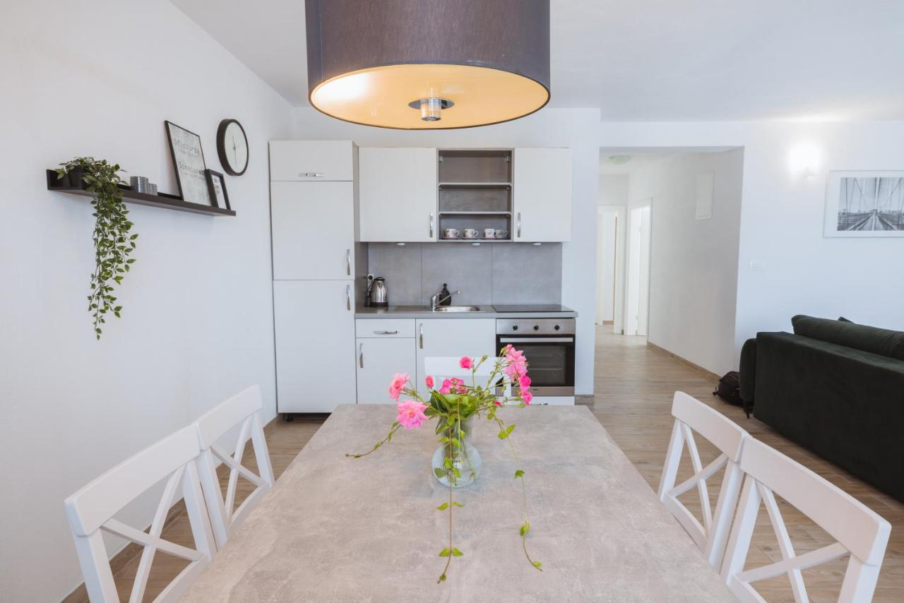 Apartments Marusic マカルスカ エクステリア 写真