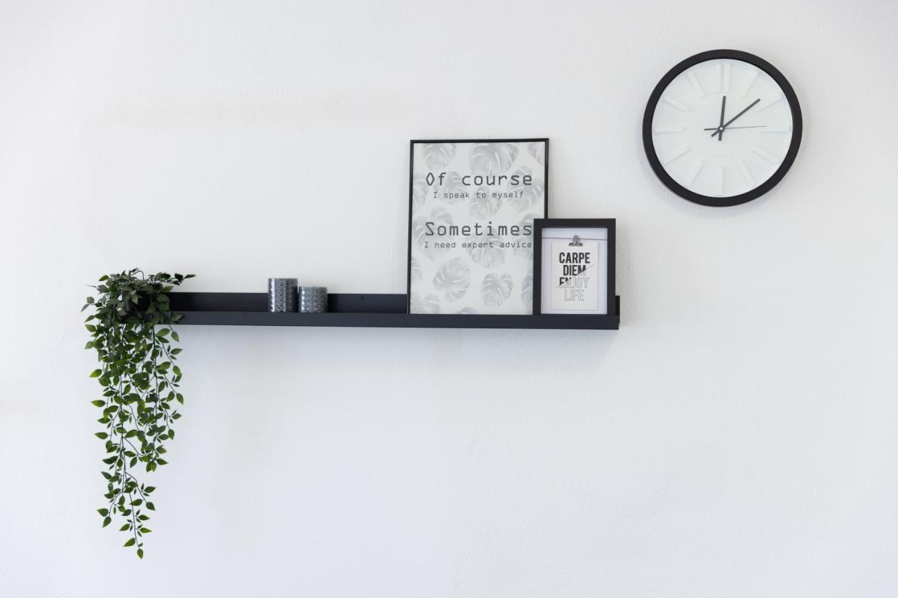 Apartments Marusic マカルスカ エクステリア 写真