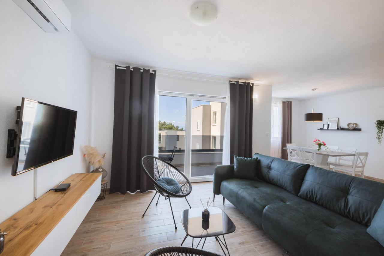 Apartments Marusic マカルスカ エクステリア 写真