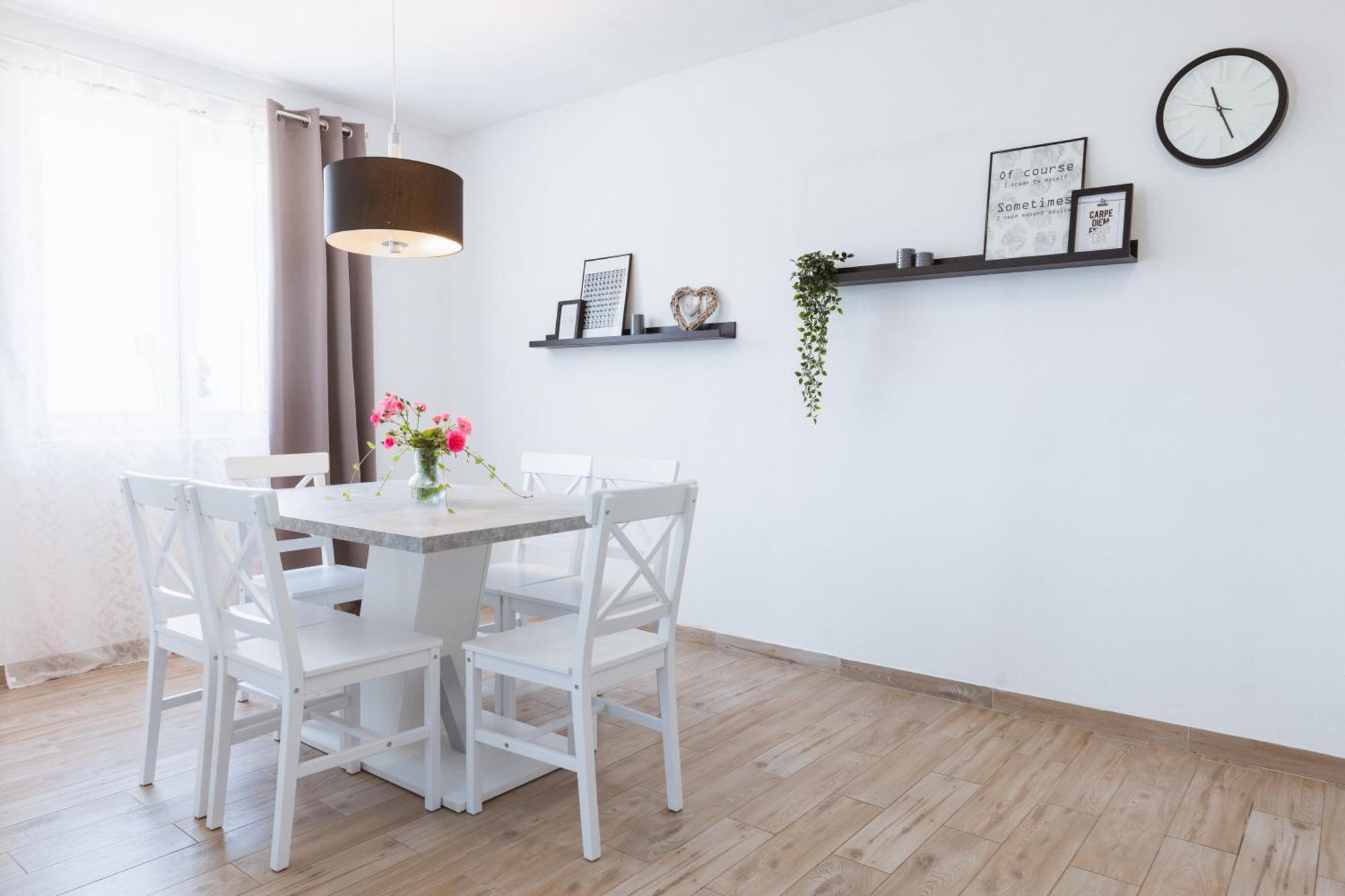 Apartments Marusic マカルスカ 部屋 写真