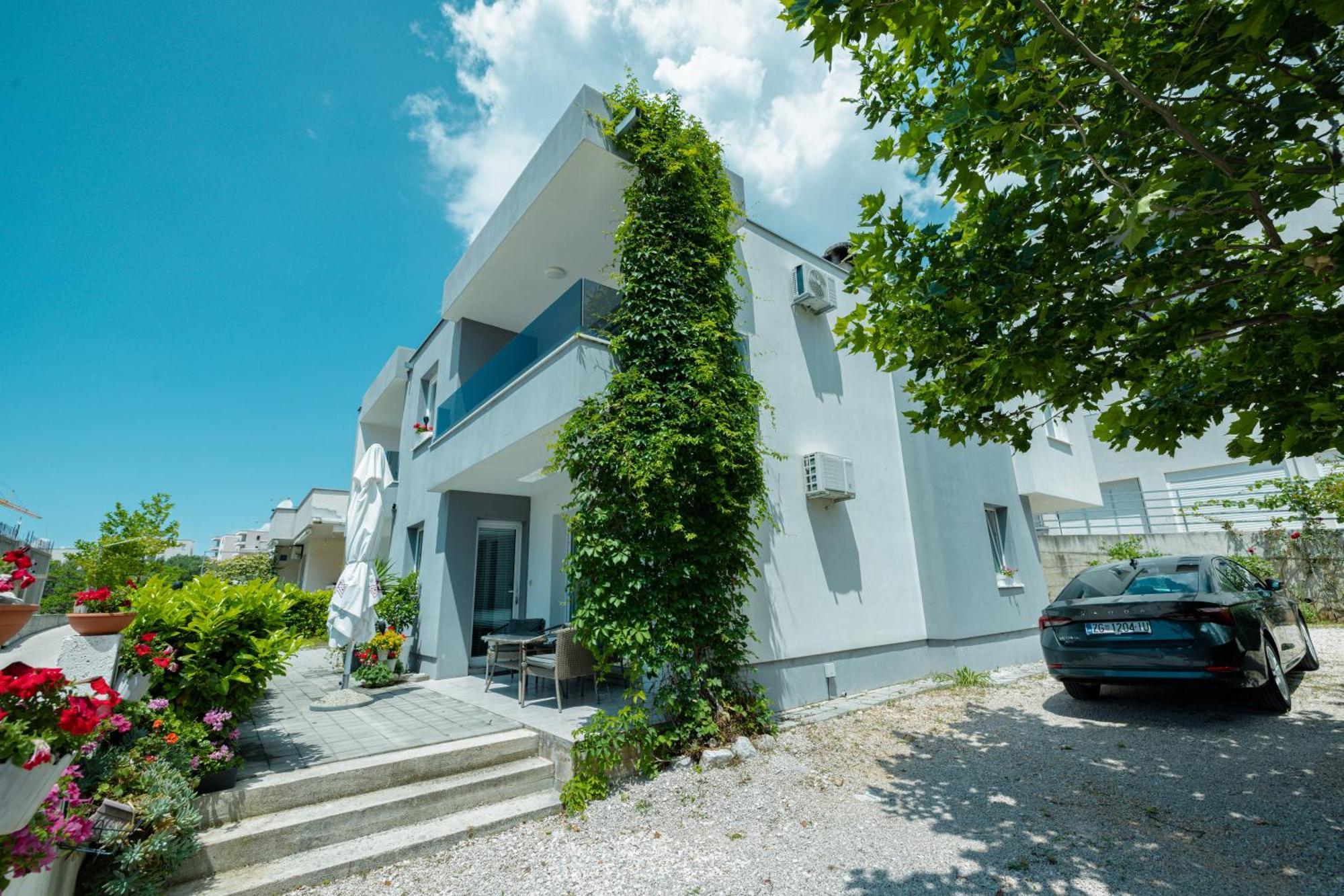 Apartments Marusic マカルスカ エクステリア 写真