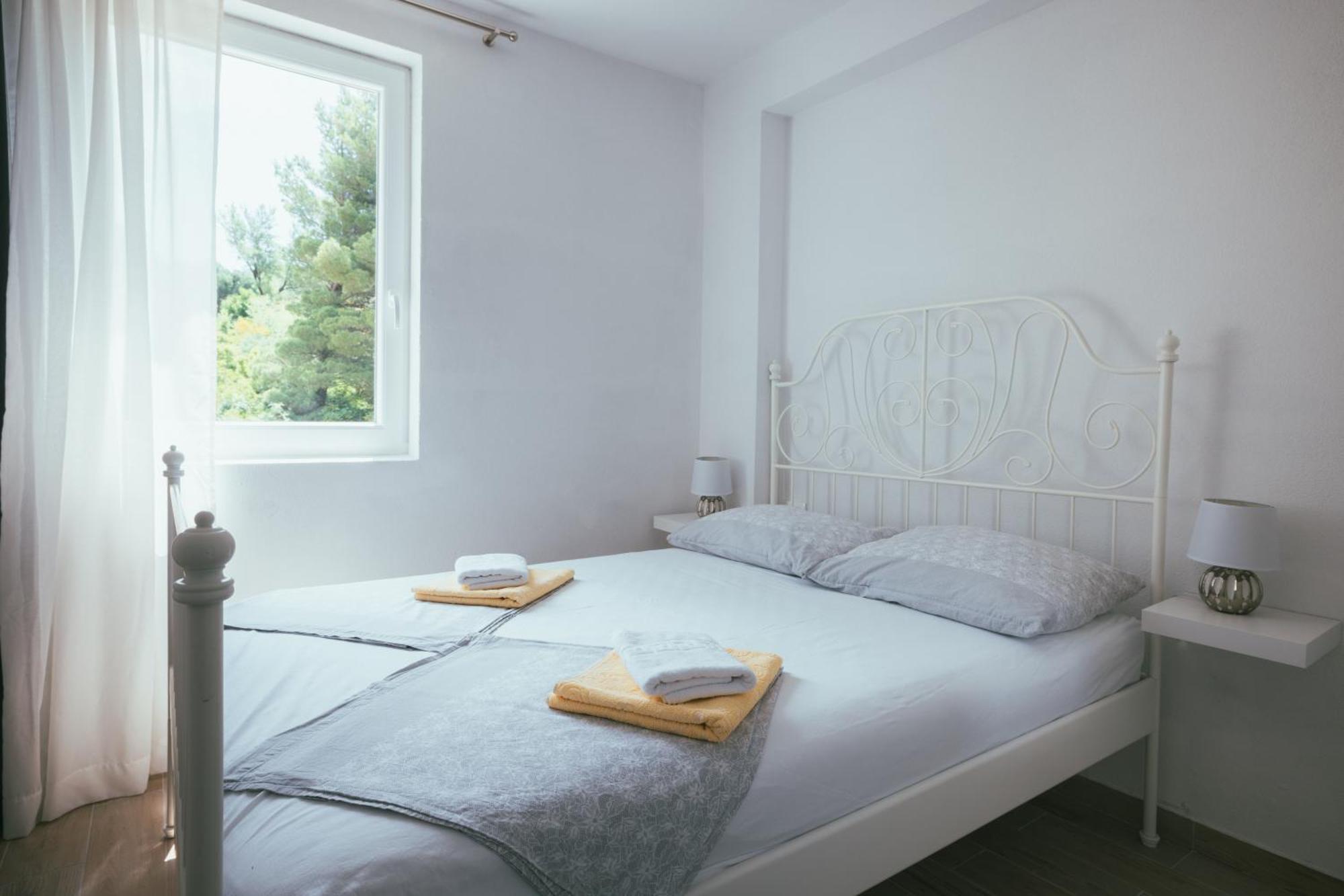 Apartments Marusic マカルスカ 部屋 写真