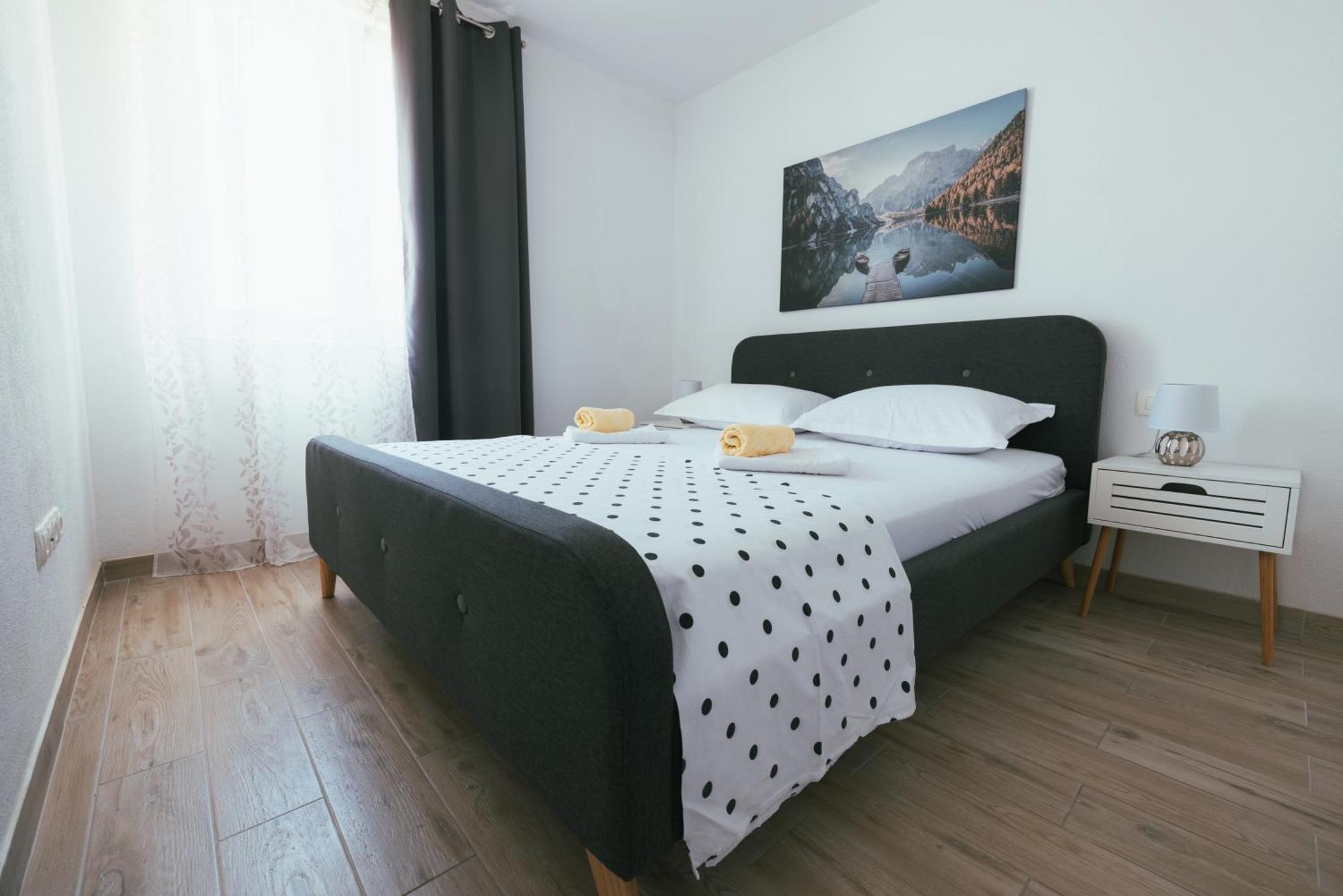 Apartments Marusic マカルスカ 部屋 写真